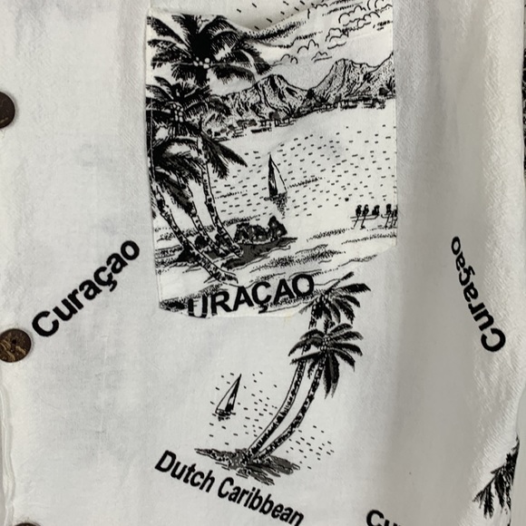 Island Expressions white short sleeved button down camp shirt medium black desig - Picture 5 of 7